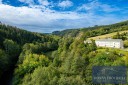 Helle 4-Zimmer-Wohnung mit Balkon in Scharfenstein mit Stellplatz und Badewanne