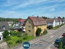 3-Familienwohnhaus mit groer Garage und Garten. Perfekt auch als Mehr-Generationen-Haus geeignet.