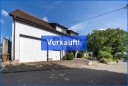 Charmantes Dreifamilienhaus mit Garage mit Torantrieb und groer Tenne in Frickingen-Altheim nahe dem Bodensee