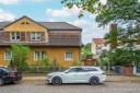 !Reserviert! DHH oder 2 separate Wohnungen mglich mit Garage in zentraler Lage von Teltow