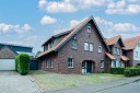 Grozgiges, gepflegtes Zweifamilienhaus in Geilenkirchen!